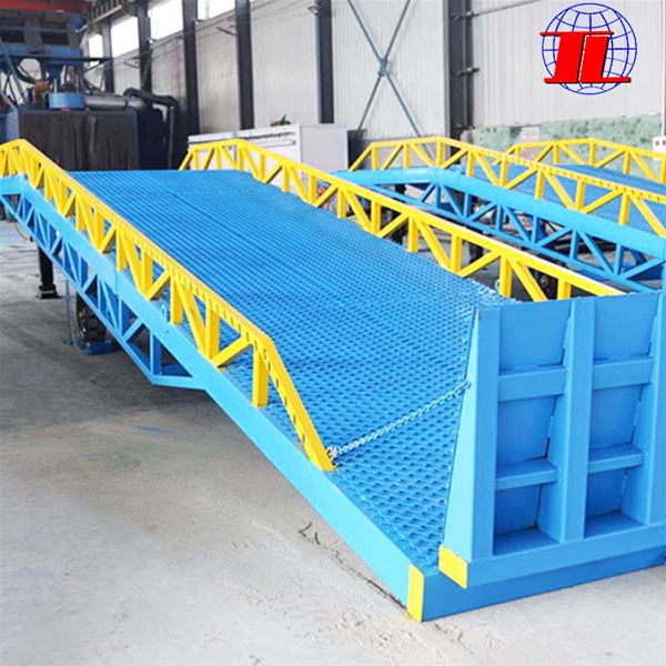 济宁移动式液压登车桥