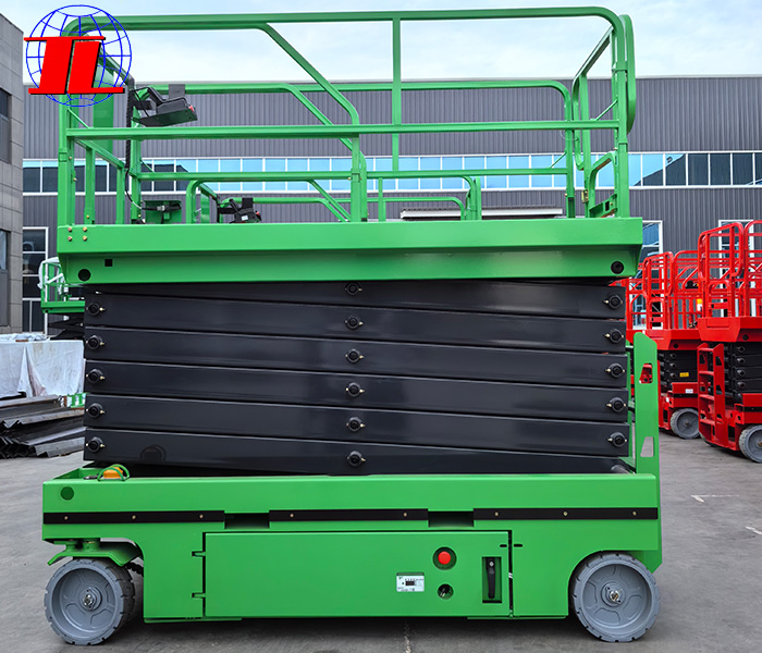 济宁自行走升降机